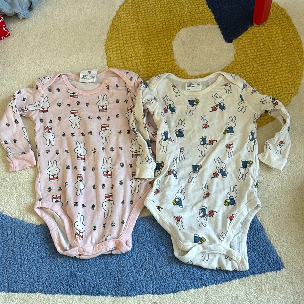 Miffy Dick Bruna baby onesie 12-18m Uniqlo long sleeve